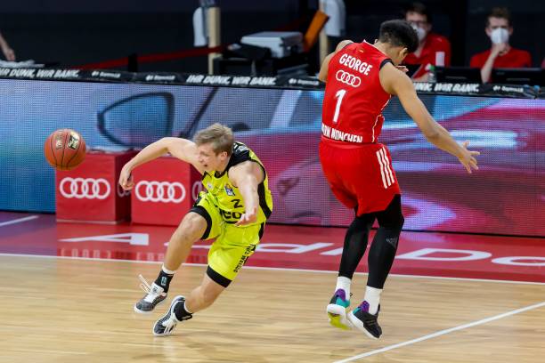 员的类似经 员的类似经