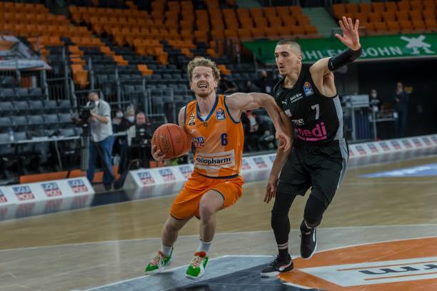 不仅仅是个 不仅仅是个