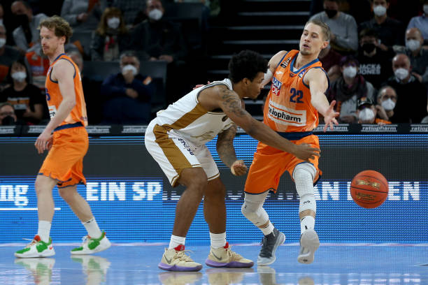 梅赛德斯如 梅赛德斯如