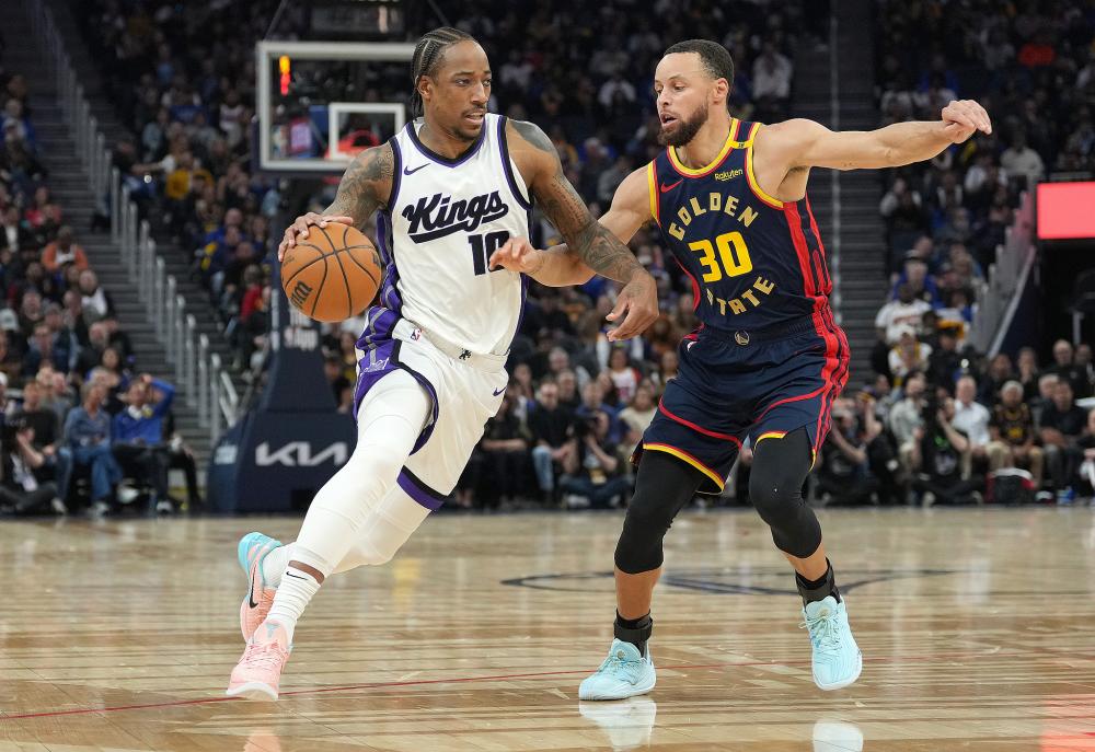 雪地足球的 雪地足球的