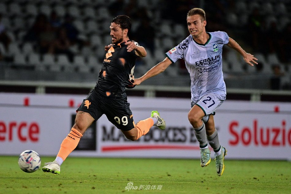 正是武磊的 正是武磊的